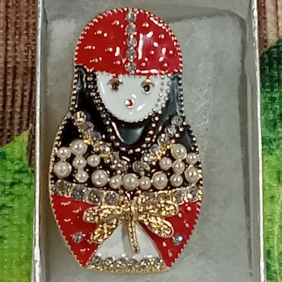 Lady Matryoshka Doll Style PIN Brooch Rhinestone Enamel Dragonfly Golden Pearly - Picture 1 of 7